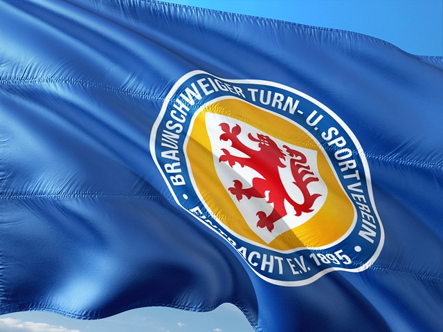 科比鼓励奥 科比鼓励奥